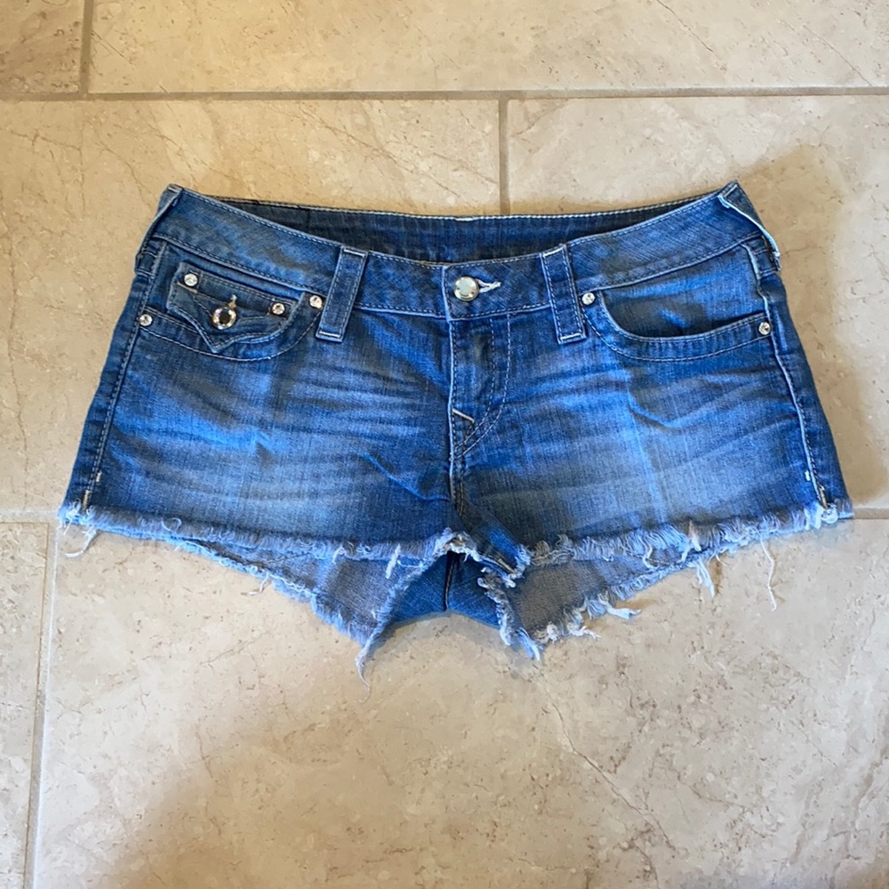 TRUE RELIGION SHORTS